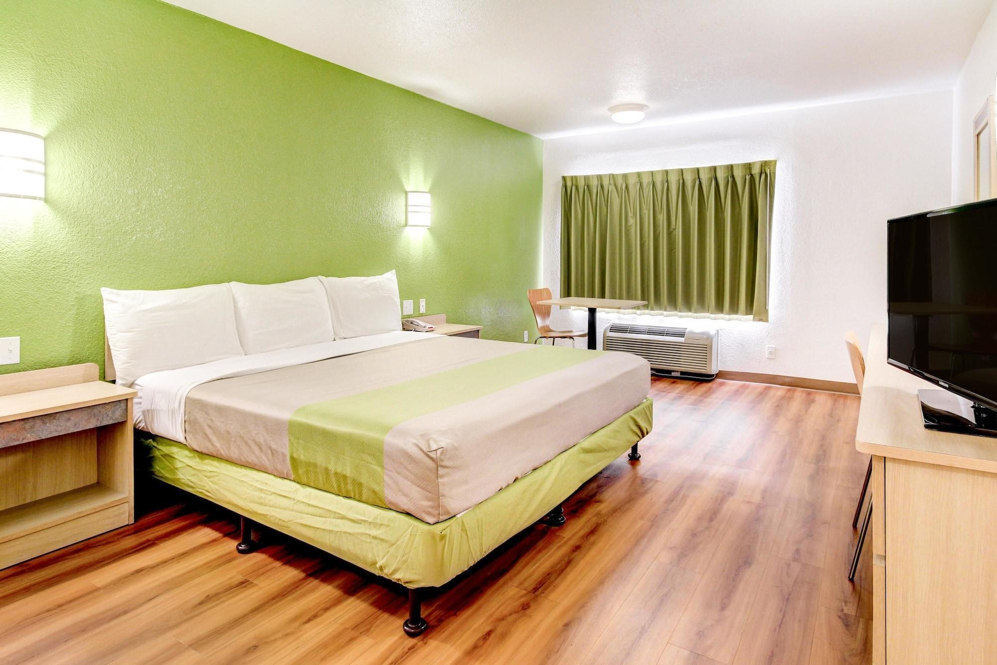 Days Inn By Wyndham Waco University Area ภายนอก รูปภาพ